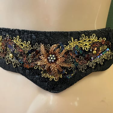 Vintage Black Glass Beaded Waist Belt Women’s Small Glam Boho Artsy 80s Vintage Sequined Cummerbund, 80s Art Nouveau Belt, Black  main image 3