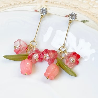 E137 lily of the valley dangle earrings, flower dangle earrings, flower earrings, floral earrings, dangle earrings, lily flower earrings 