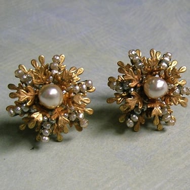Vintage Miriam Haskell Faux Pearl Clip-On Earrings, Haskell Earrings, Old Haskell Pearl Earrings, Vintage Haskell Earrings (#4367) 