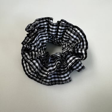 Gingham Ruffle Scrunchie in Black Gingham