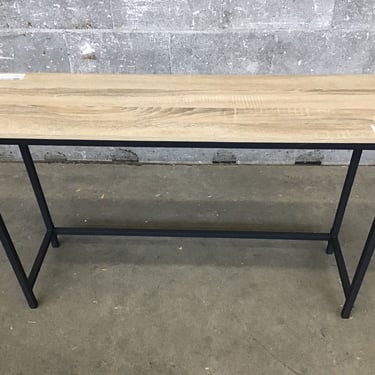 Sauder Sofa Table (Seattle)