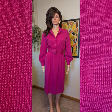 Vintage 1980s Hot Pink Fuchsia Belted Knit Button Up Collared Midi Knee Length Shirtdress / 70s 80s Secretary Bright Solid Long Sleeve 