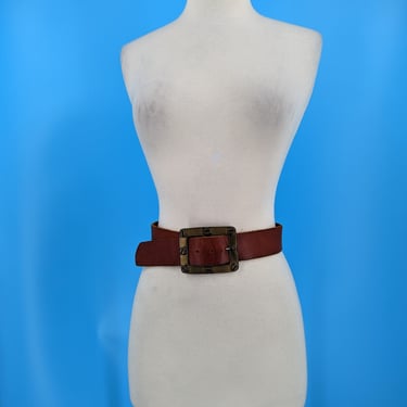 Vintage Seventies Leather Waist Belt with Large Brass Buckle - Small 70s Leather Belt 