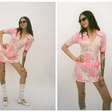 Vintage 1990s does 60s Pink Psychedelic Zip Up Micro Mini Dress w/ Dagger Collar, Matching Hot Pink Belt 