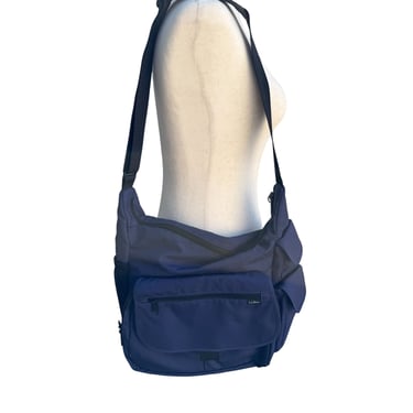 L.L. Bean Navy Crossbody Multiple Pockets Adjustable Travel Diaper Messenger Bag