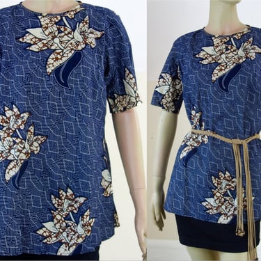 Batik short sleeve tunic top size small, stretch cotton lightweight spring or summer casual shirt for boho bohemian style, hippie flower 