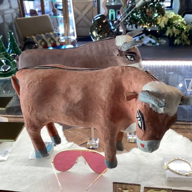 Paper Mache Bulls - vintage folk art