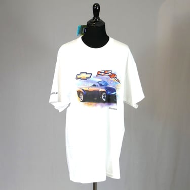 Vintage NWT Chevrolet SSR T-Shirt - Official Licensed General Motors Chevy Car Truck Tee - White - Size L Large 