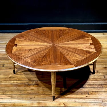 Restored Lane Acclaim Round Cocktail Coffee Table - Mid Century Modern Danish Style Walnut Coffee Table 