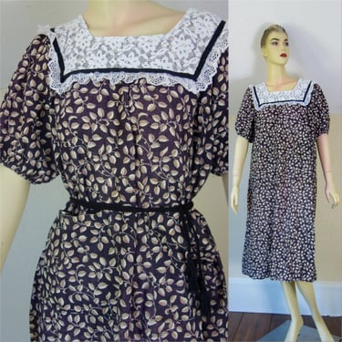 Vintage 80s cottage core dress size med large with lace bib, dark floral calico pattern cotton prarie house dress or kaftan 