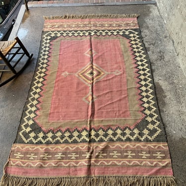 Flatstitch Rug 5' x  8'6