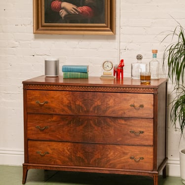 Burlwood Antique Chest of Drawers