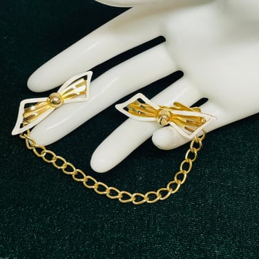 White and Gold Bow Sweater Clips