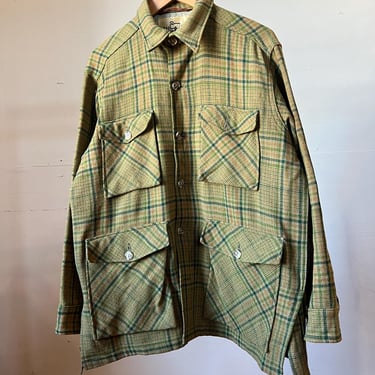 Large, Vintage Woolrich Plaid Wool Hunting Shirt Jacket, Fall Winter, R 