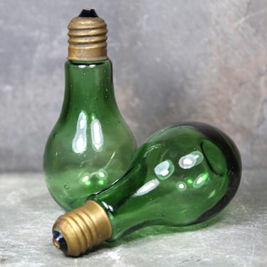 Vintage Lightbulb Salt & Pepper Shakers | Green Glass Lightbulb Salt and Pepper Shakers | Circa 1940s/1950s 