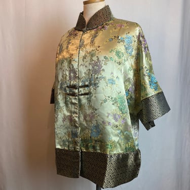 90’s- Y2k Asian cheongsam blouse satin rayon pale golden yellow with floral print frog closures plus size women’s XXL 
