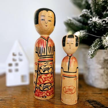 Traditional Kokeshi Doll Set | XL Solid Block Kokeshi Dolls 