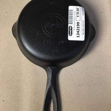 No. 3 Griswold Cast Iron Skillet (Seattle)