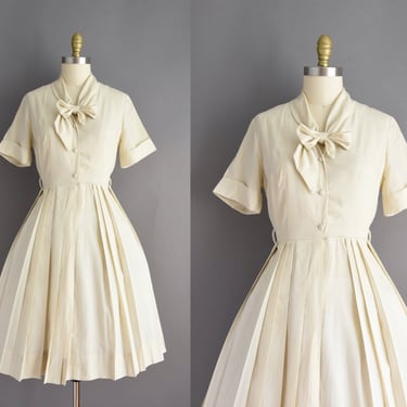 1950s dress | Classic Ivory Cotton Full Skirt Shirtwaist Dress | Medium | 50s vintage dress 