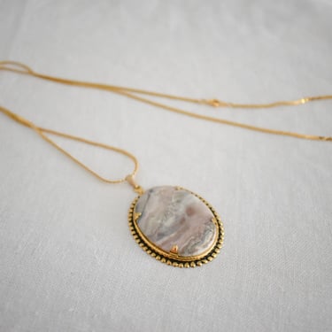 1970s/80s Oval Beige Jasper Pendant and Gold Chain Necklace 