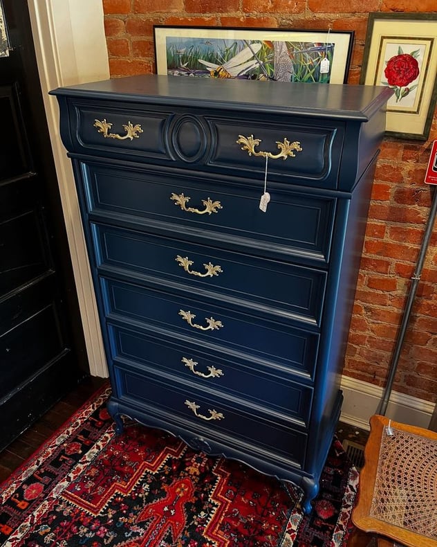 Tall 6 drawer chest by American of Martinsviille. 36” x 19” x 57.5” 