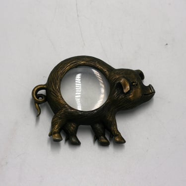 vintage pig magnifying glass 