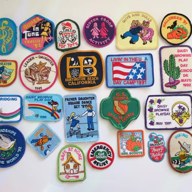 Vintage Girl Scout Patches - Scouting Patch - You Choose One - 90s 2000s 