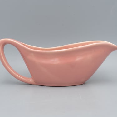 Bauer La Linda Matte Pink Gravy Boat | Vintage California Pottery Mid Century Modern Tableware Serveware 