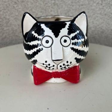 Vintage kitsch cat mug 3D face ceramic by The Tastesetters Sigma B. Kilban 