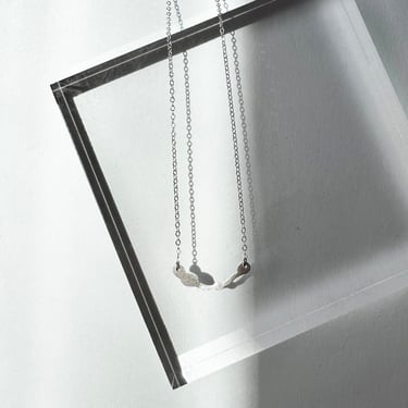 Petite Sea Grass Necklace in Brushed Silver