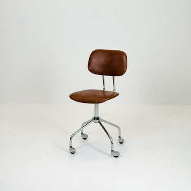 Vintage  office/desk chair in brown leather with swivel steel structure Italy 1960s 