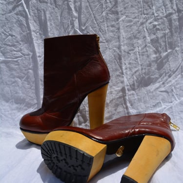 Vintage Betsey Johnson boots / vintage punk boots / vintage grunge boots / vintage y2k betsey johnson boots / betsey johnson vintage / boots 