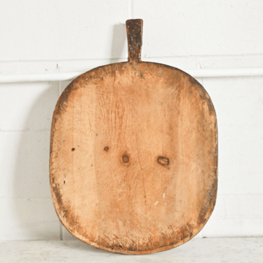 antique European cutting board v