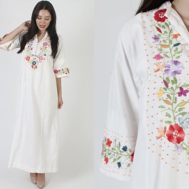 Heavily Hand Embroidered Mexican Maxi Dress, Angel Bell Sleeves Fiesta Gown, Vintage Latin American Wedding Day Outfit 