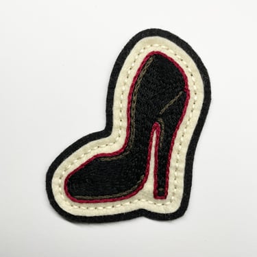 Handmade / hand embroidered off white & black felt patch - Bettie Page heel patch - vintage style - traditional tattoo 