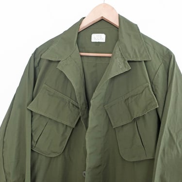 Jungle Jacket / Vietnam War jacket / 1960s OG 107 Rip Stop Cotton Poplin Slant Pocket Jungle Jacket Medium Long 