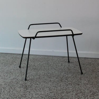 Mid Century Paul McCobb Inspired Wire Rod Side Table // End Table 