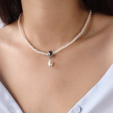 Vintage Ocean Gem Pearl Necklace