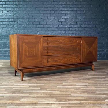 Mid-Century Modern Sculpted Walnut Dresser by American of Martinsville, c.1950’s 