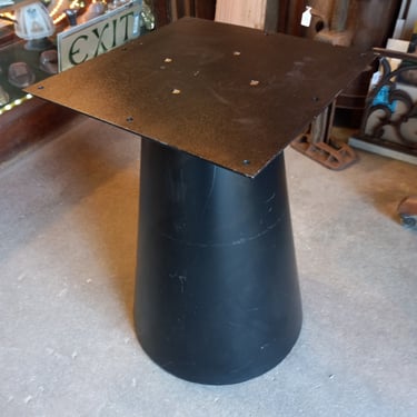 Modern Metal Table Base, 19.5 x 19.5 x 28.75