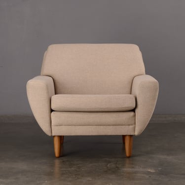 Georg Thams Mid-Century Danish Modern Lounge Chair in Neutral Beige Wool 