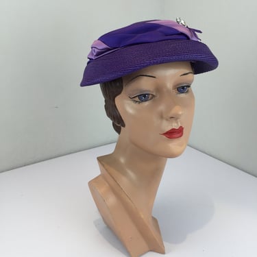 Power Play - Vintage 1950s Purple Simulated Straw Caplet Hat w/Satin & Rhinestone Detail 
