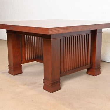 After Frank Lloyd Wright Dana Thomas House Arts & Crafts Mission Oak Dining or Breakfast Table, Newly
