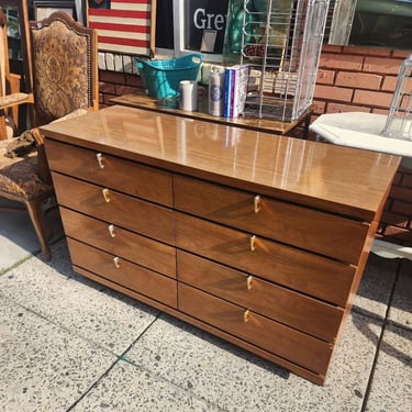 Eight Drawer Modern Dresser. Clean industrial lines, matching Nightstand stand and Mirror available. 