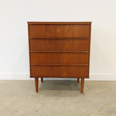 Vintage Danish Mid Century Modern Teak Low Dresser 