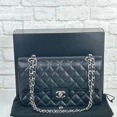 Chanel Vintage Medium Caviar Double Flap