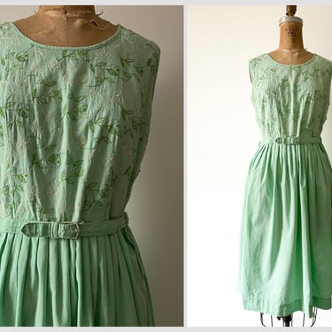 True vintage 1950’s ‘60s mint green dress | sleeveless cotton day dress, embroidered, S/M 