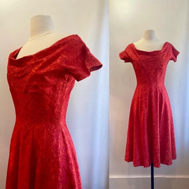 Vintage 50s Party Dress  / CRIMSON RED Floral LACE / Wide Neckline + Shelf Bust / Satin Lined / Elinor Green 