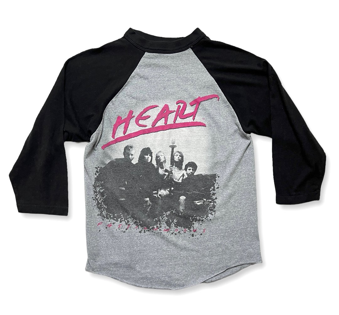 1982 VINTAGE 80s THE WHO (ROCK BAND) AMERICAN TOUR RAGLAN T