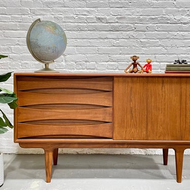 Apartment Sized Mid Century MODERN styled Teak CREDENZA media stand 